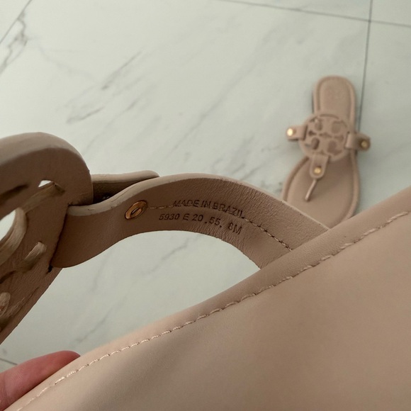 Tory Burch Miller Patent Sandal Women’s Size 7, 8, 9 - Picture 3 of 5